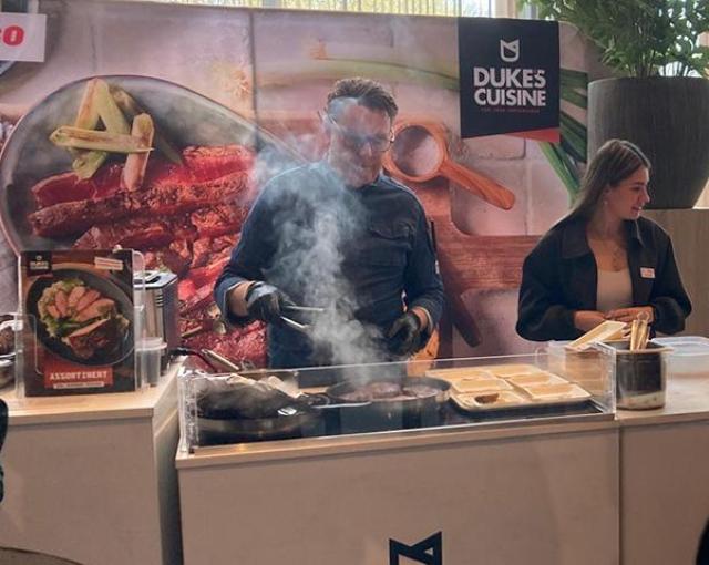 Food & Beverage Market Van der Valk